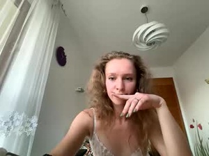 emily_in_parisss's webcam