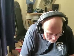 emit_rellevart's webcam