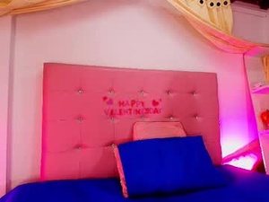 emma_madison_'s webcam