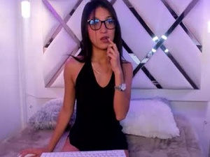 emma_rousse_ws's webcam