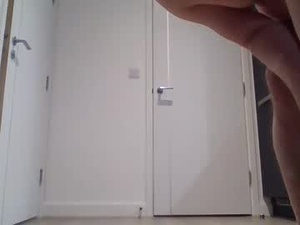 emrys2016833836's webcam