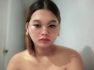 enchantres_zara's webcam