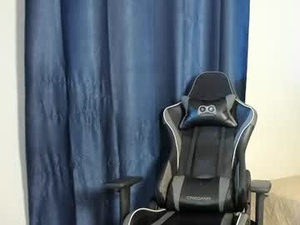enzo_love19's webcam