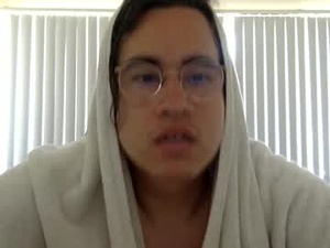 esiiiiiiiiis's webcam