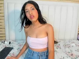 esmeralda_noir's webcam
