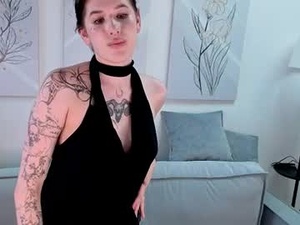 ester_henderson's webcam