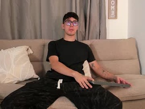 etham_wolf1's webcam