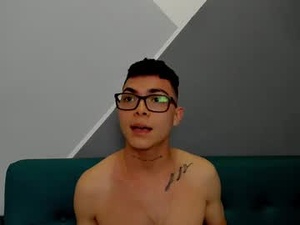 ethan_apollo's webcam