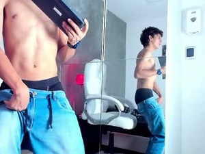 ethan_todd's webcam
