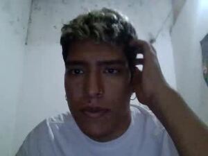 ethan_versace's webcam