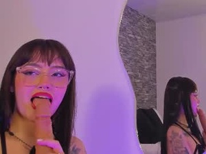 evelyn_moon69's webcam