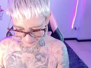 everlyn_sex's webcam