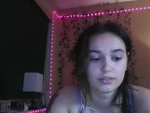 eviesins_xo's webcam