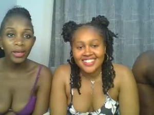 exotic_cutiee's webcam