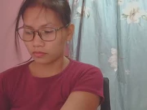 ezra_mae's webcam