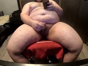 fatchubbybearguy's webcam
