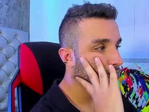 fioreelliot18's webcam
