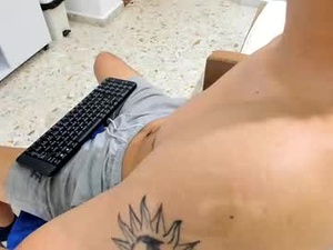 fl0wer_boy's webcam