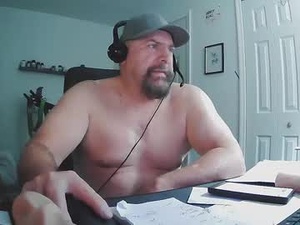 flaguy3233's webcam