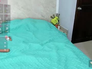 flor_salvajee's webcam