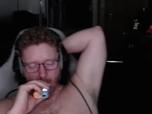 forrestgreen19's webcam
