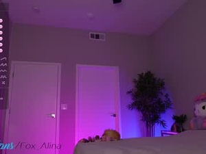 fox_alina's webcam