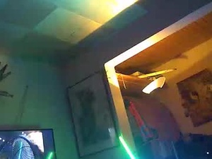 foxxxy_71's webcam