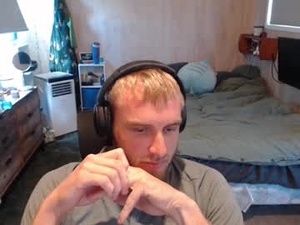 free2agoodhome's webcam