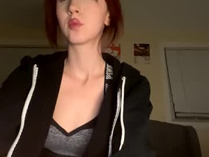g0ddessluna1800's webcam