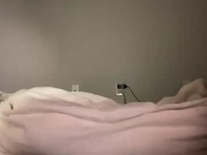 gabriella242001's webcam