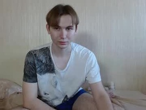 gary_snail33257's webcam