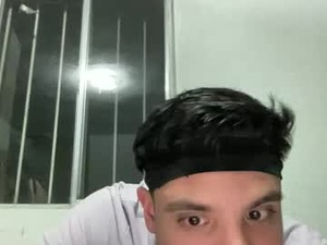 garypinepineapple's webcam