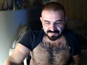 gaybearhun's webcam