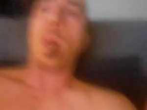 getuasstweerkforyourstepbro's webcam