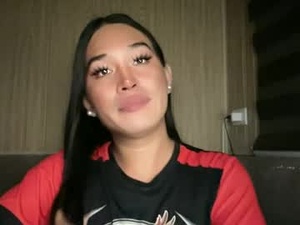 girlthatuneedrhainexxx's webcam