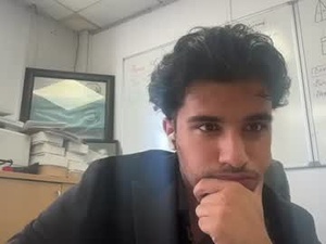 girthmasterlondon's webcam