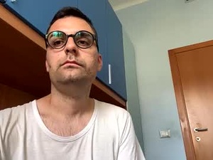 giuseppe31819691's webcam