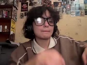 glindakilleagle's webcam