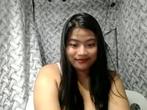 glossyrina's webcam