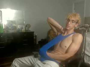 goldenmodel21's webcam