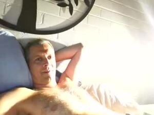grattitude's webcam
