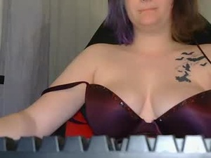 greektragedy69's webcam