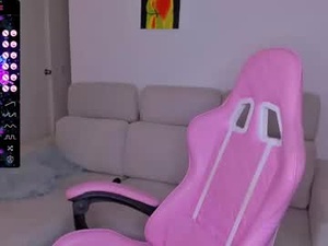 h3y_mia3's webcam