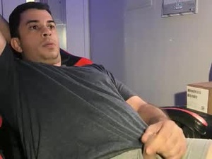 habibihoops01's webcam