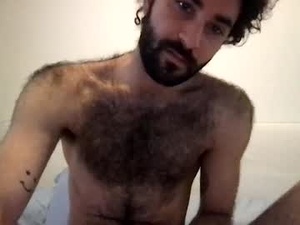 hairybibye's webcam