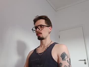 hairyhustler007's webcam