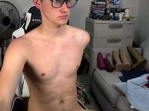 harlows_room's webcam