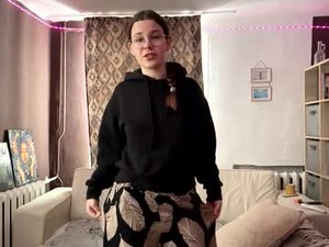 hazelchesick's webcam