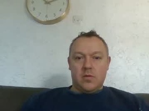 heretoserveyouall's webcam