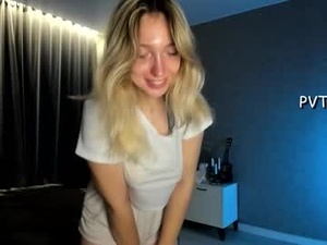 honey_honey_honey's webcam